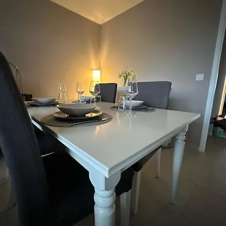 Gezellig Appartement In Brugge, Nabij Damme. Extérieur photo