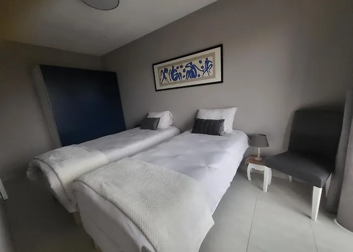 Gezellig Appartement In Brugge, Nabij Damme.